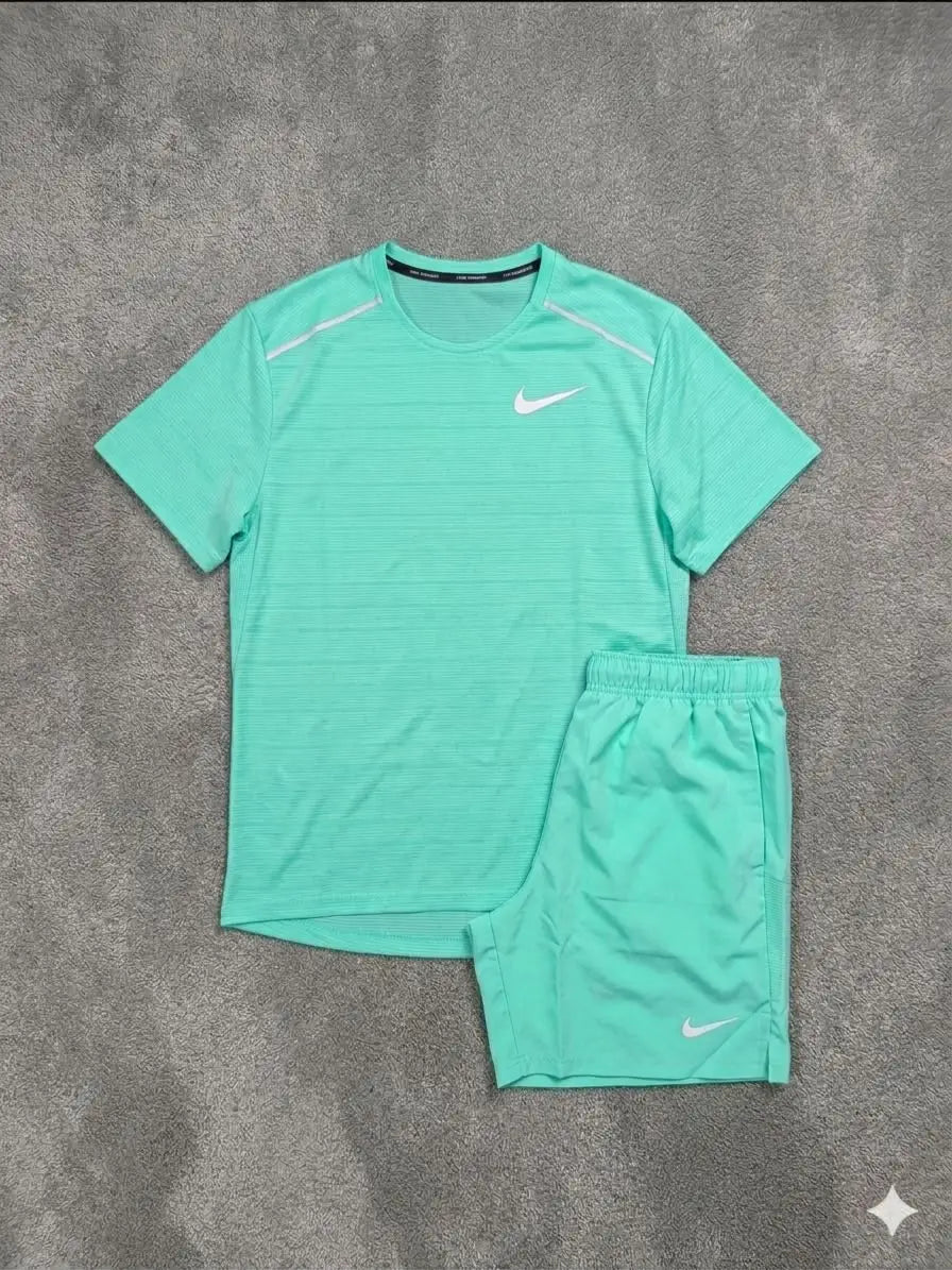 Ensemble Nike Miller Vert Turquois