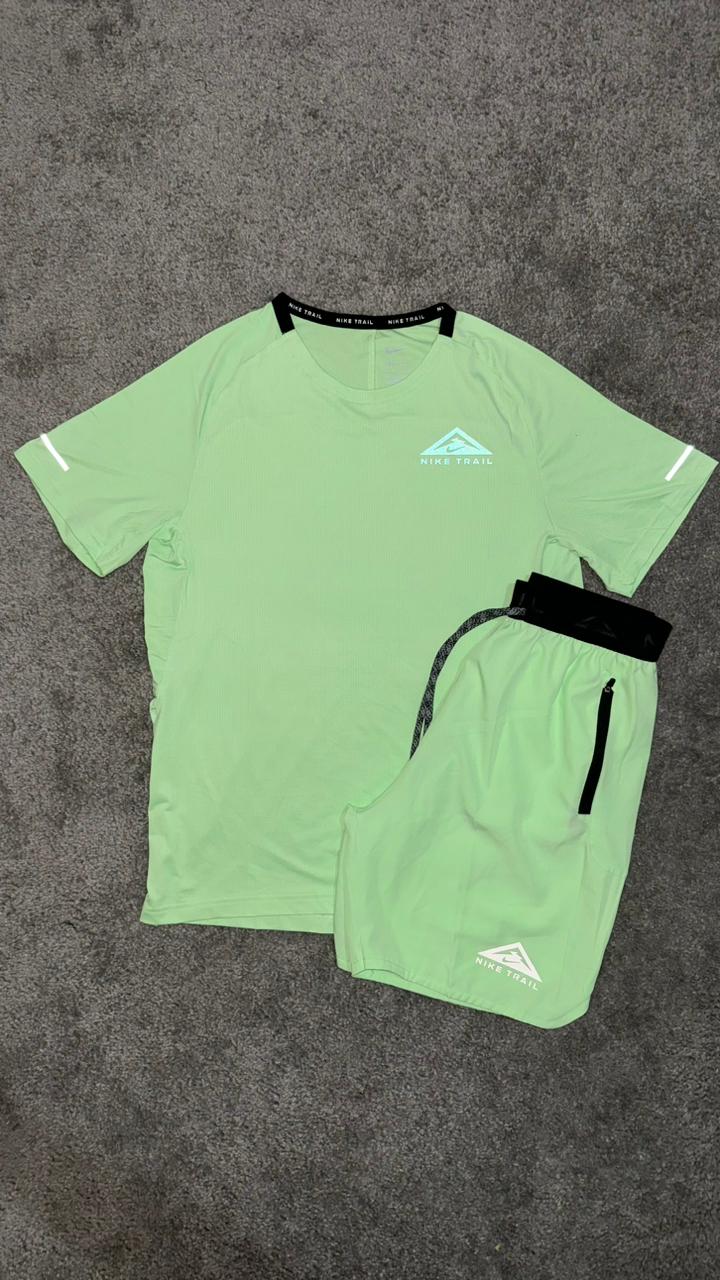 Ensemble Nike Trail Fluo Lime