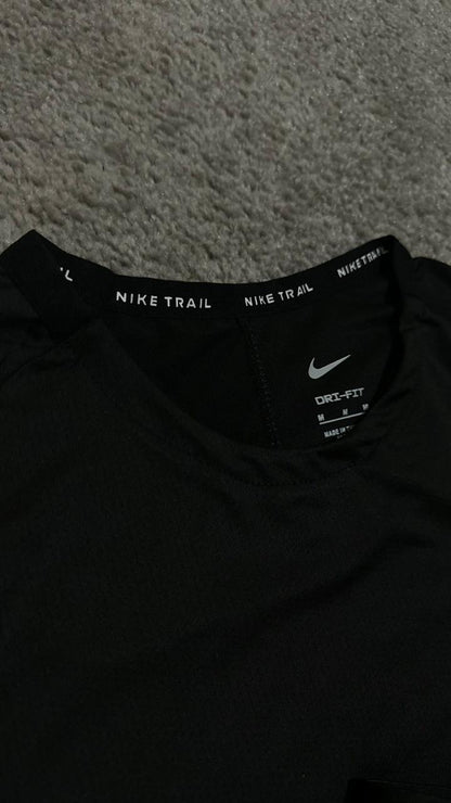 Ensemble Nike Trail Black